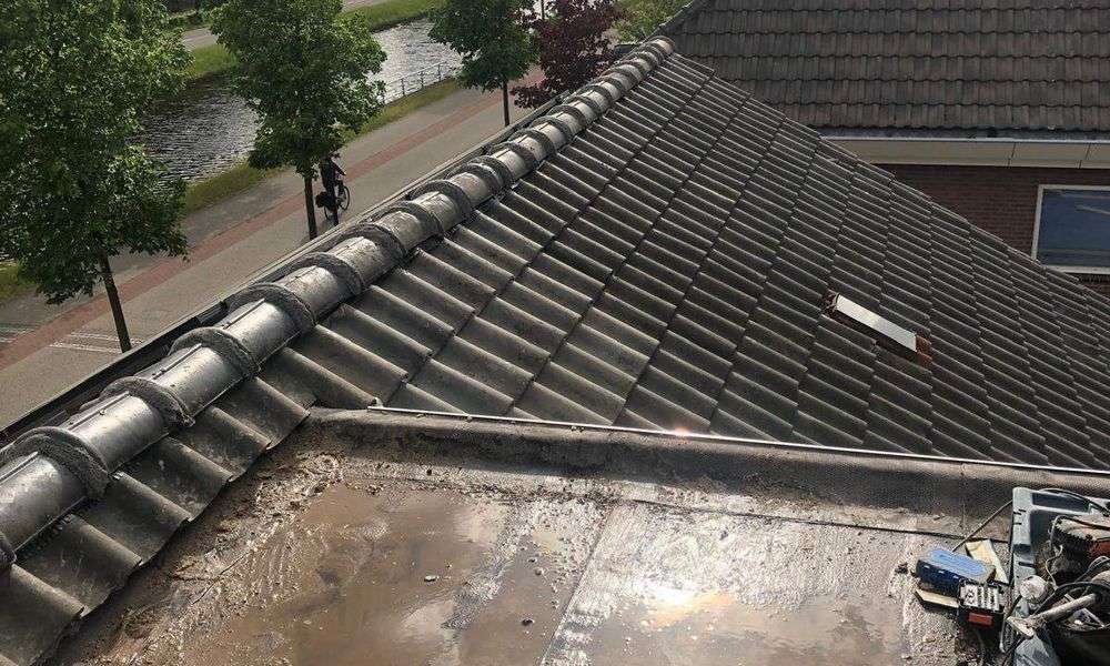 Lekkage op plat dak in Zaltbommel